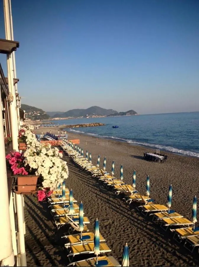 Casa Perla Apartment Lavagna Italy